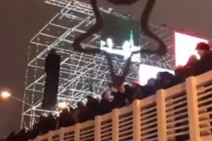 Dezastru la Moscova, de Anul Nou. Mai multe persoane au fost RĂNITE. Momentul INCIDENTULUI. VIDEO