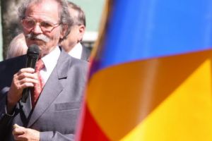 S-a stins din viaţă poetul şi jurnalistul Lazăr Lădariu