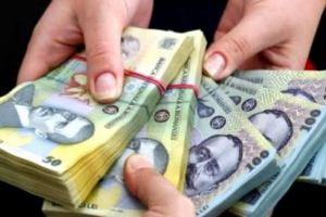 A crescut salariul minim pe economie