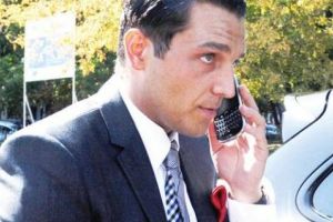 Scandal monstru » Gigi Becali, atacat în Poiana Braşov de fostul ginere al lui Traian Băsescu: „Dacă îi dădeam un pumn, îl adormeam direct!”