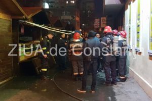 Imagini de la eveniment. Pompierii ISU Dobrogea, in alerta. Un incendiu a izbucnit in Piata Tomis 3 din municipiul Constanta (galerie foto+video)   