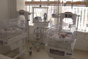 Primul copil născut în 2019 la maternitatea din Suceava este un băieţel de 4,2 kg