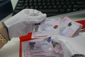 Tinerii dezavantajaţi, sprijiniţi să obţină permisul de conducere