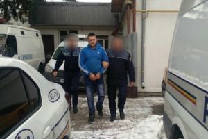 TÂNĂR „ŞCOLIT” ÎN FURT LA MOŞOAIA, PRINS ÎN FLAGRANT LA PITEŞTI