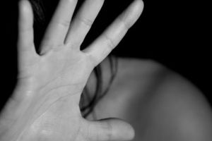 ”Doar aşa vom reuşi să prevenim violenţa domestică”
