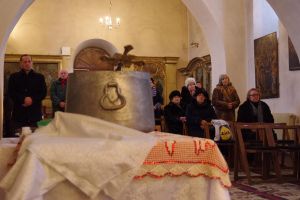 Armenii din Suceava au sărbătorit ieri Crăciunul şi Boboteaza