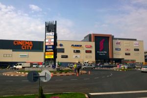 Furt la mall