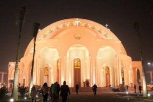 Preşedintele din Egipt a inaugurat CEA MAI MARE CATEDRALĂ pentru CREȘTINII COPȚI
