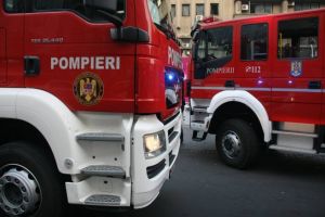 Pompierii prahoveni au lucrat la foc continuu in ultimele 2 zile. Peste 40 de urgente in judet
