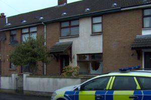 Scandal rasial în Irlanda: Cinci români au fost bătuţi crunt în propria casă! (VIDEO)