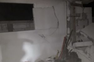 Şi-a aruncat casa în aer