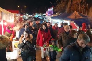 Orăşelul Copiilor şi Târgul de Crăciun, până la 13 ianuarie