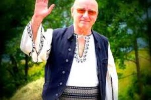 Şoc în muzica populară! A făcut infarct şi a murit pe loc