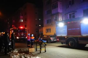 Femeia audiată după incendiu, reţinută pentru omor