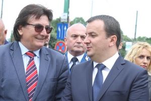 Robu şi Dobra au ajuns la salarii de 5.000 de euro. Cresc şi ale viceprimarilor şi vicepreşedinţilor CJ