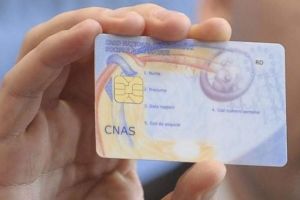 CNAS: cardurile care expiră luna aceasta, expiră de fapt peste 2 ani