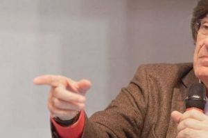  Luc Ferry, filosof, eseist, fost ministru, CERE poliţiştilor să facă UZ de ARME împotriva Vestelor Galbene
