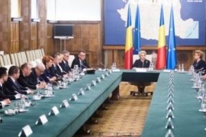 SCANDAL în Guvern, înaintea alegerilor PREZIDENȚIALE. Dăncilă, mesaj TĂIOS: „Trebuie să plece”