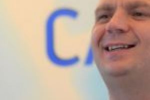 Cine sunt penalii din Consiliul Judeţean?! Hurduzeu se distreză cu o opoziţie de râs!
