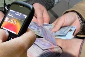 ATENŢIE! Locuitori dintr-o comună mureşeană, înşelaţi de comercianţi de lemne dubioşi!