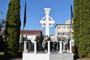 Pro memoria. Monumentele din Brad şi Haţeg