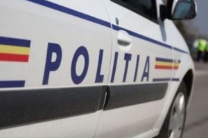Accident la Scoarţa cu maşina furată