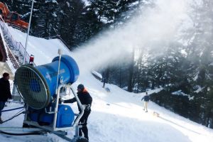 Dacă ninge suficient, Pârtia de schi Nemira ar putea fi deschisă