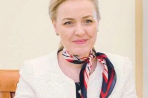 Atac dur pentru Carmen Dan! Poliţiştii o taxează. Ce salariu are ministrul de Interne
