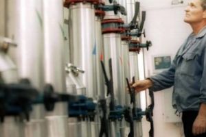 Oraşul din ţară ai cărui locuitori nu au bătăi de cap cu încălzirea. Este singura localitate din România în care gicgacaloria costă de trei ori mai puţin.