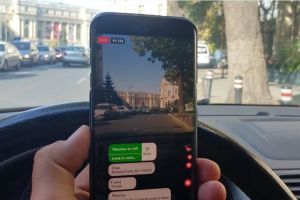 Noul cod rutier. Amenzi de mii de lei pentru şoferii care fac LIVE la volan