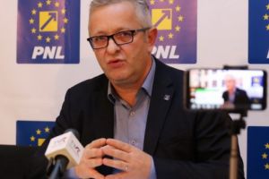Cristian Chirteş propune audierea lui Liviu Dragnea în Comisia de control a activităţii SRI