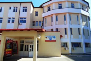 Directorii spitalelor din Sibiu spun că încă se mai ia şpagă şi după majorarea salariilor din sistem