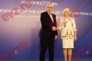 Provocările migraţiei, pe ordinea de zi la întrevederea Vioricăi Dăncilă cu Jean-Claude Juncker. „Suntem ferm angajaţi”. De ce a fost pus în dificultate oficialul european