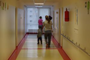 Accesul vizitatorilor în Spitalul de Urgenţă Suceava, restricţionat la o oră pe zi, din ...