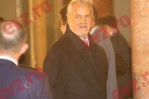 Adrian Năstase îi RĂSPUNDE lui Mircea Badea. De ce a participat fostul premier la ceremonia de la Ateneul Român