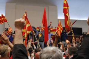 Schimbare MAJORĂ în Europa. Un stat îşi schimbă NUMELE. Parlamentarii au VOTAT