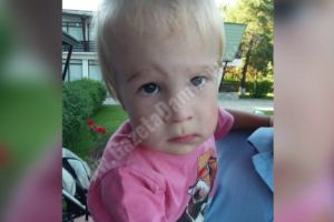 IML: Băieţelul Andreei a murit din culpă medicală. I-a fost atinsă o arteră şi a sângerat până la moarte
