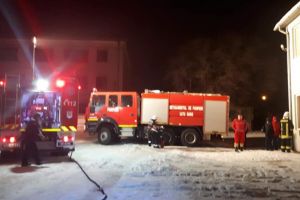 Pompierii in alerta. Incendiu de amploare la Satu Mare. SMURD-ul la fata locului 
