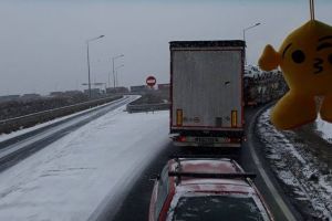 PRĂPĂD pe AUTOSTRADĂ, între Arad şi Timişoara! SCURGERI de COMBUSTIBIL