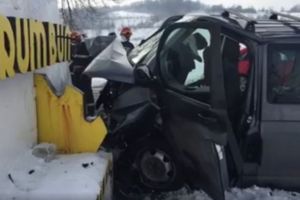 Culmea ghinionului: Microbuz de Constanta zdrobit de urarea Drum bun. Familii distruse. O fetita dusa la Bucuresti cu elicopterul. A fost activat Planul Rosu  