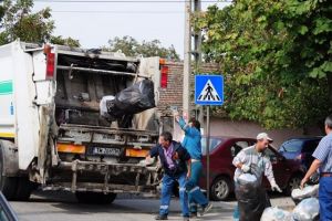 Robu face lobby la ADID şi Retim pentru campanii lunare de curăţenie