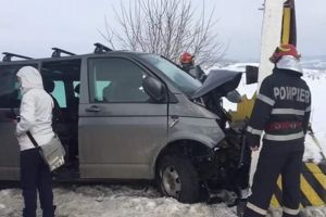 O angajată a Departamentului pentru Situaţii de Urgenţă, martoră la accidentul de la Polovragi! Pompierii au găsit-o „plină de sânge pe mâini şi piept”