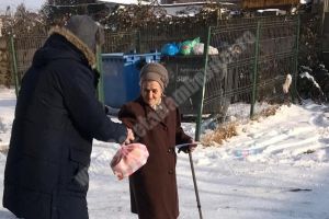 Neamunit Târgovişte a gătit din nou pentru bătrânei şi persoane cu posibilităţi reduse!