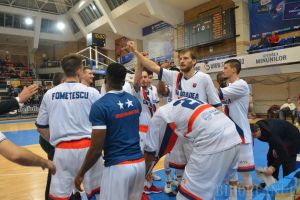 CSM CSU Oradea a învins cu 82-76 echipa din Piteşti şi a încheiat prima fază a Ligii Naţionale pe locul IV (FOTO)