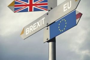 Dezastru pentru Marea Britanie! Brexit face ravagii. Românii care lucrează aici vor fi afectaţi