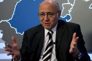 Chirurgul român care a uimit lumea medicală mondială. El este “mâna lui Dumnezeu”. Detalii pe care puţini le ştiu