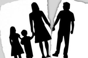 DIVORȚ BOMBĂ în România. Prezentatoarea TV pleacă de lângă MILIONARUL ei: „Doi ani am JUCAT rolul MAMEI şi al SOȚIEI”