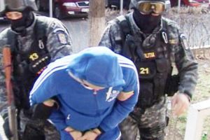 PROXENET MUSCELEAN URMĂRIT INTERNAŢIONAL, CAPTURAT ÎN ARGEŞ!