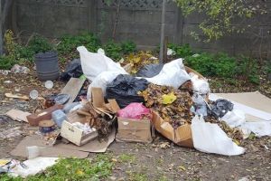 Robu anunţă pe Facebook victoria împotriva rampelor de gunoi. Timişorenii sesizează altele noi