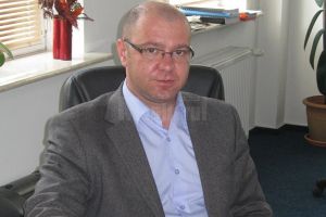 Toţi medicii în contract cu Casa Asigurărilor de Sănătate au păstrat relaţia ...